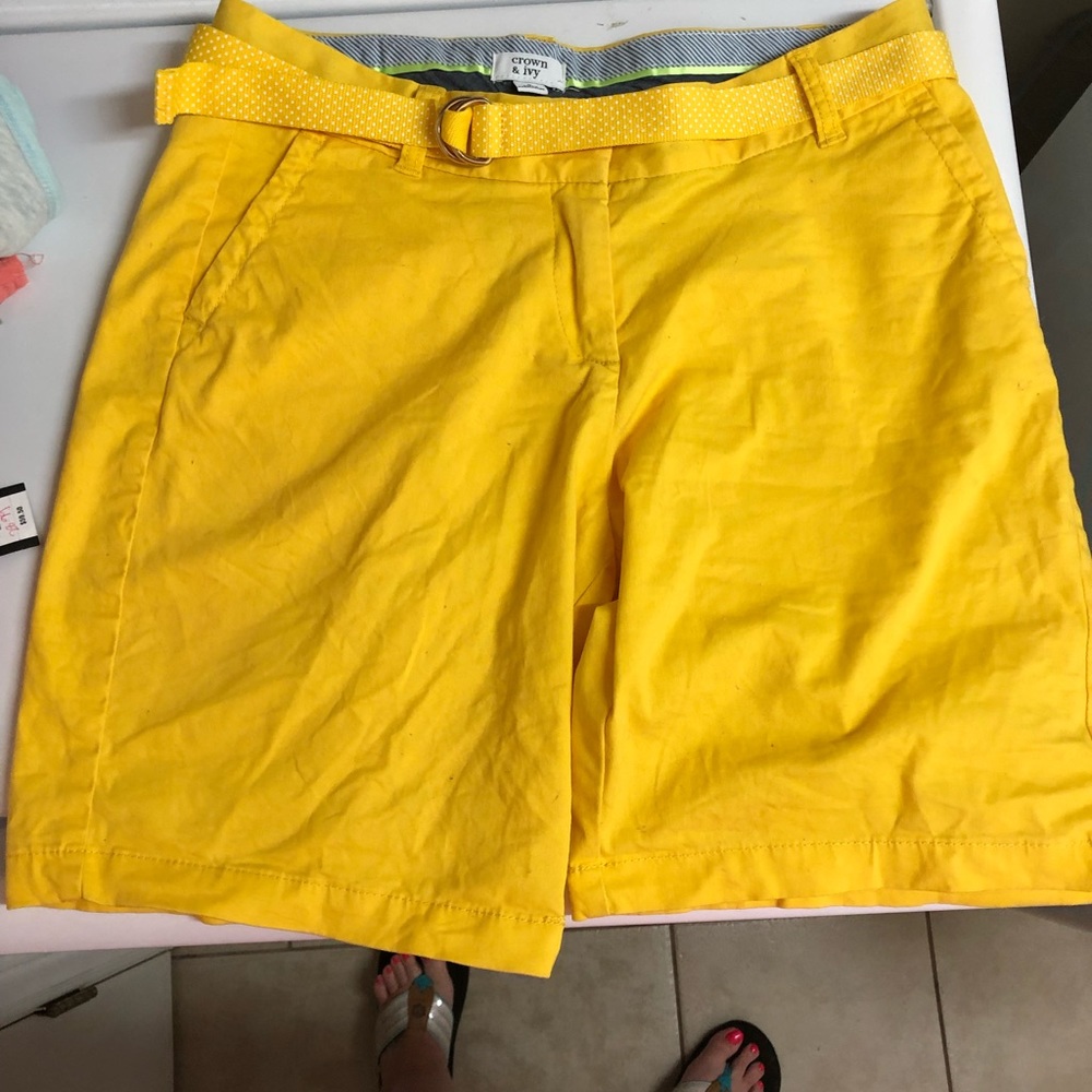NWOT Crown & Ivy shorts